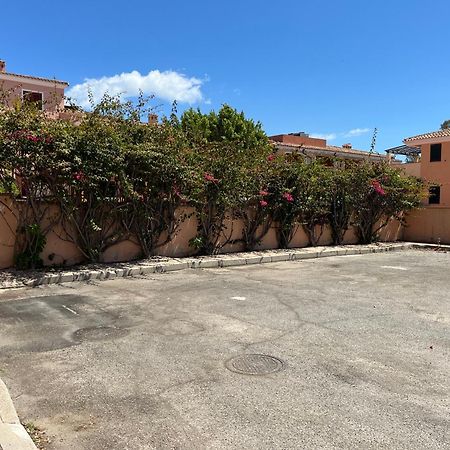 Raffinata Taverna Con Camino Cala Liberotto Buitenkant foto