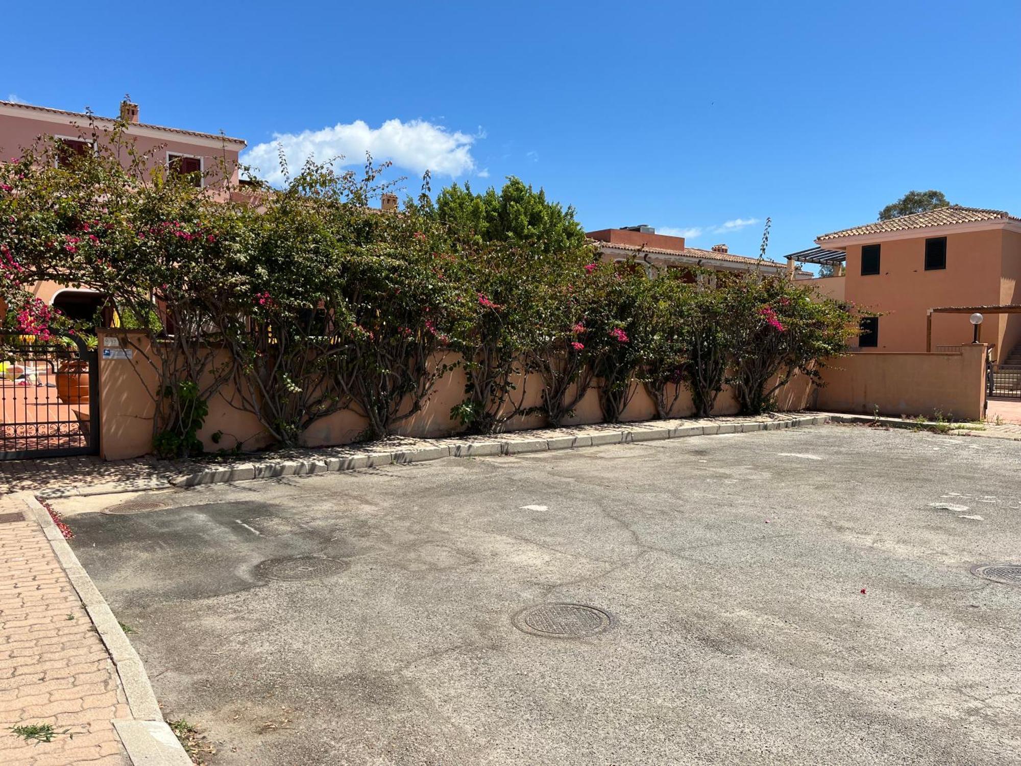 Raffinata Taverna Con Camino Cala Liberotto Buitenkant foto